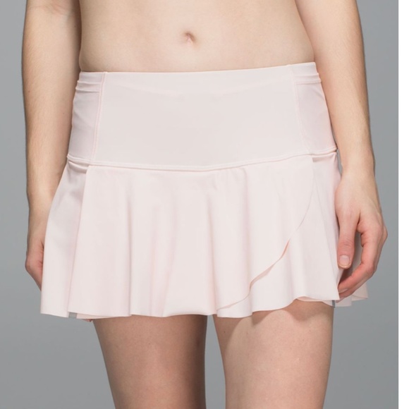 lululemon athletica Dresses & Skirts - Lululemon Hit Your Stride Skirt